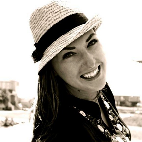 Meet your Posher, Kiera - Picture 1 of 1